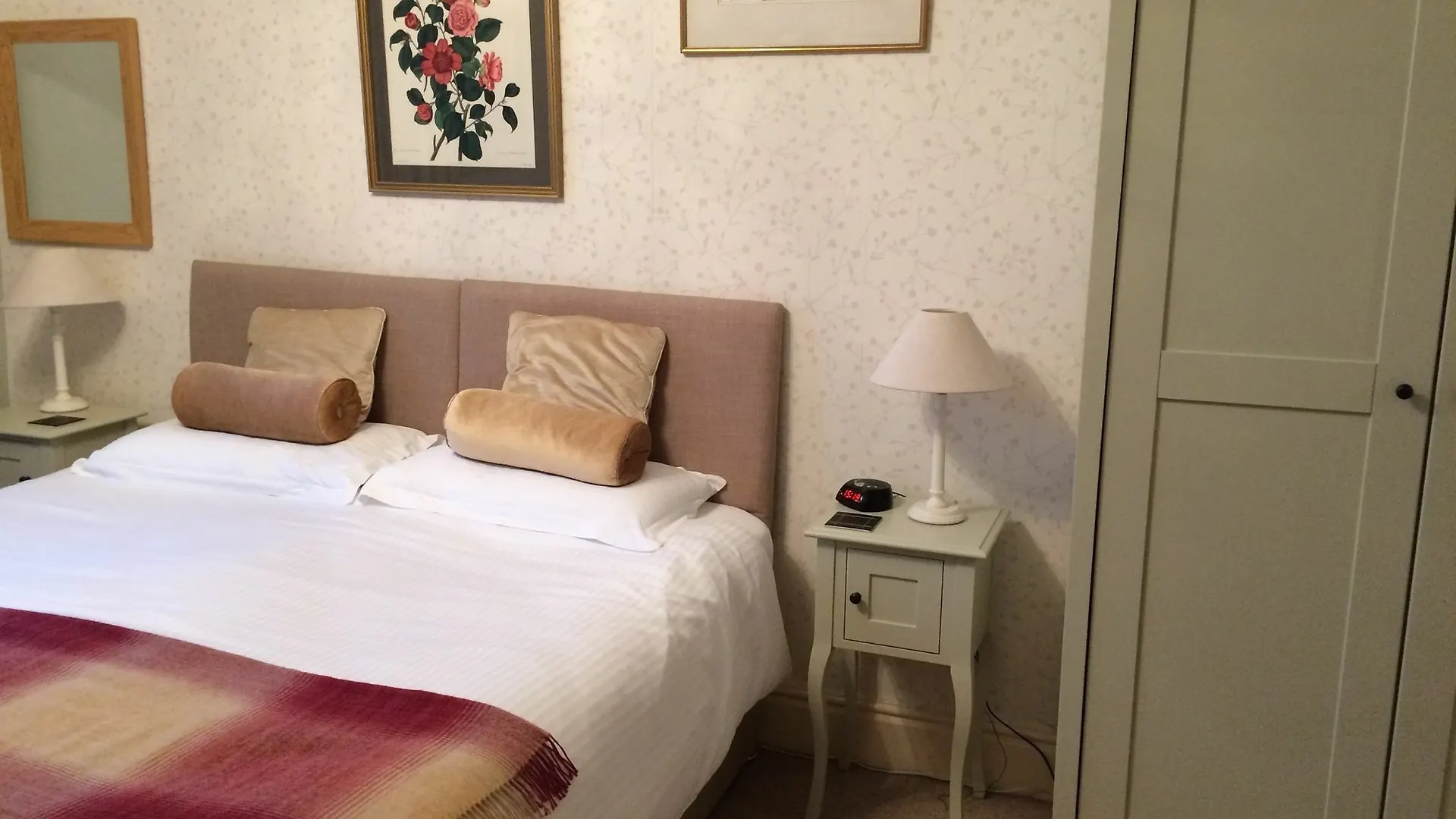 Milton House Bed And Breakfast Askrigg Guest house